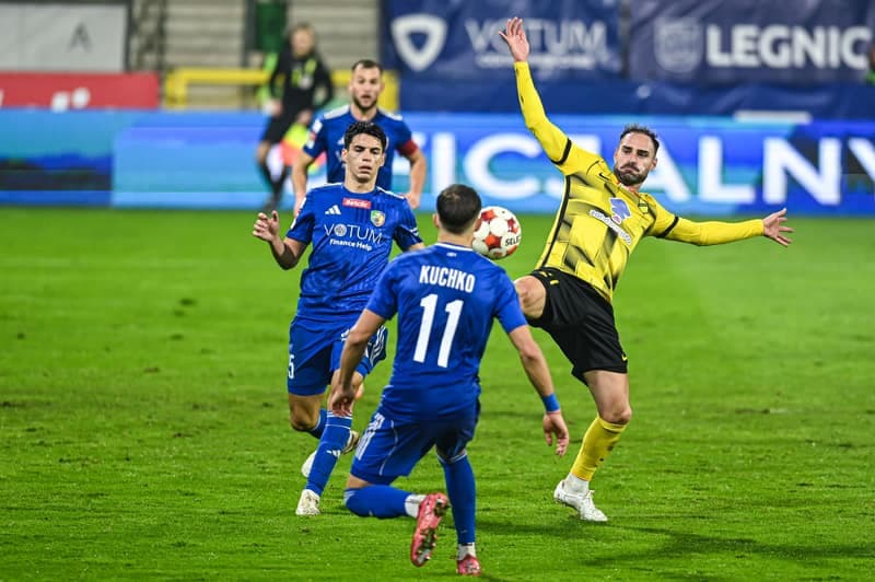 Football. Betclic 1 Liga. Miedz Legnica - Wieczysta Krakow. 02.11.2025