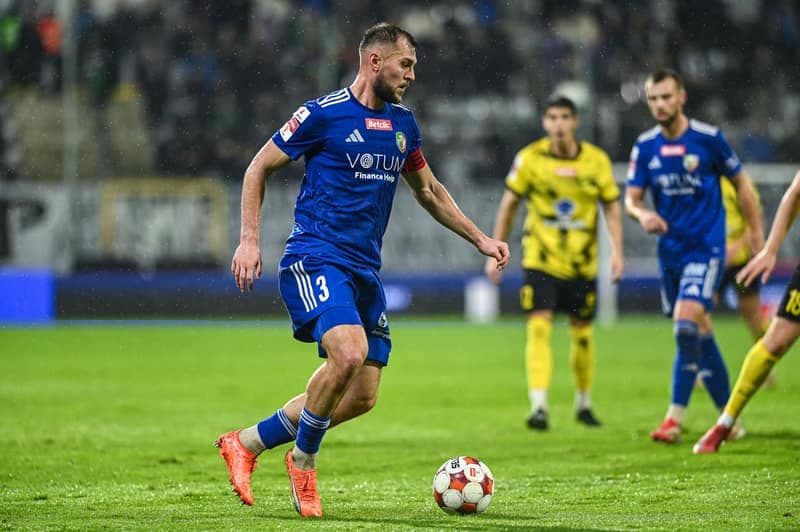 Football. Betclic 1 Liga. Miedz Legnica - Wieczysta Krakow. 02.11.2025