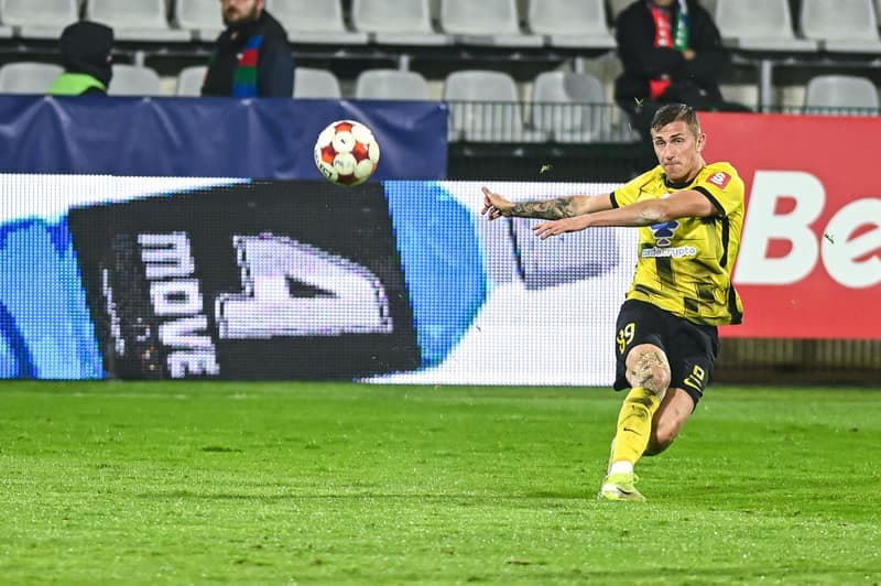 Football. Betclic 1 Liga. Miedz Legnica - Wieczysta Krakow. 02.11.2025