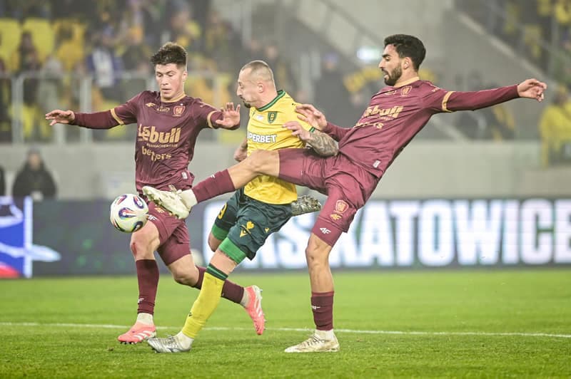 Football. PKO BP Ekstraklasa. GKS Katowice - Piast Gliwice. 08.11.2025