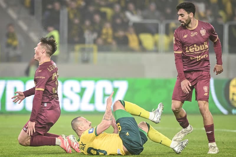 Football. PKO BP Ekstraklasa. GKS Katowice - Piast Gliwice. 08.11.2025