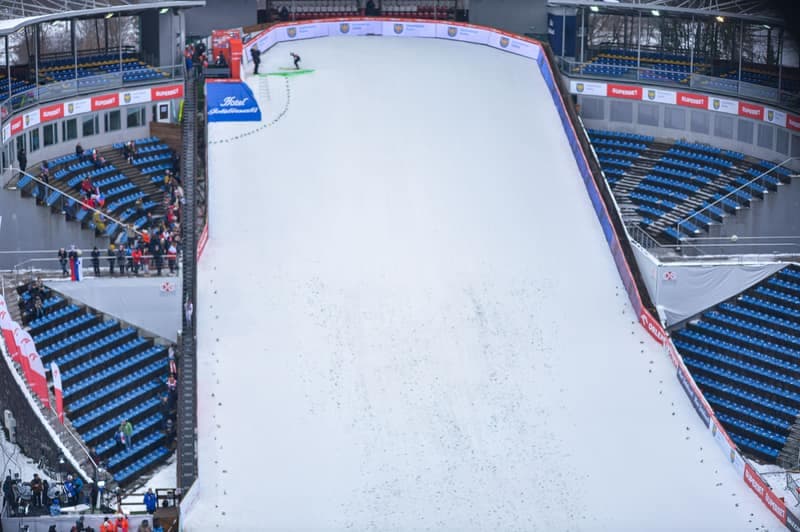 Ski Jumping. FIS World Cup. Women Individual Competition - Lisa Eder. 05.12.2025