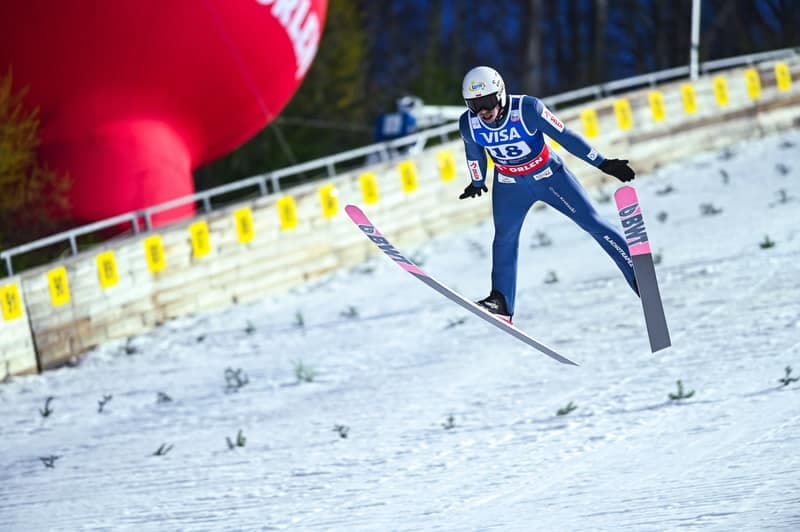 Ski Jumping. FIS World Cup. Men's Individual Competition. 06.12.2025