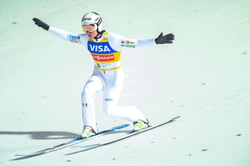 Ski Jumping. FIS World Cup. Men's Individual Competition. 06.12.2025