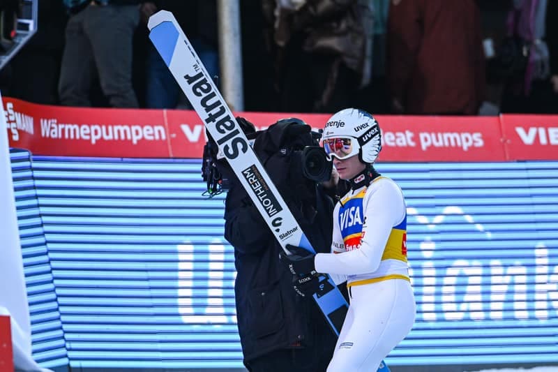 Ski Jumping. FIS World Cup. Men's Individual Competition. 06.12.2025