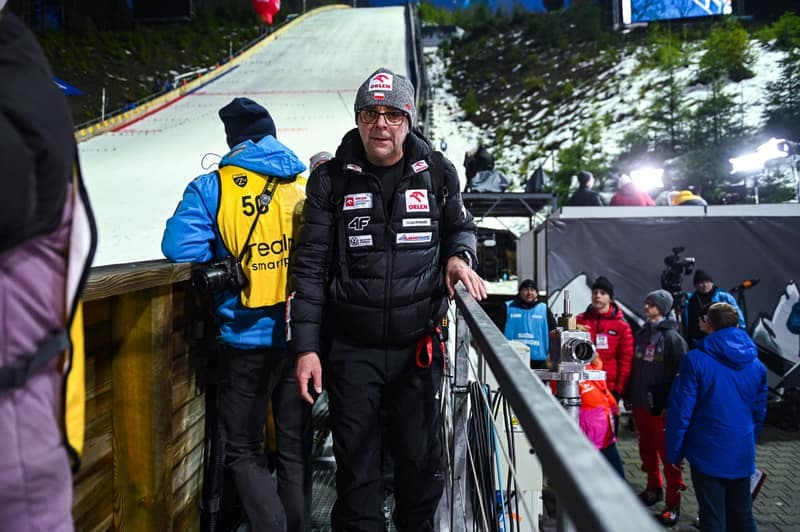 Ski Jumping. FIS World Cup. Men's Individual Competition. 06.12.2025