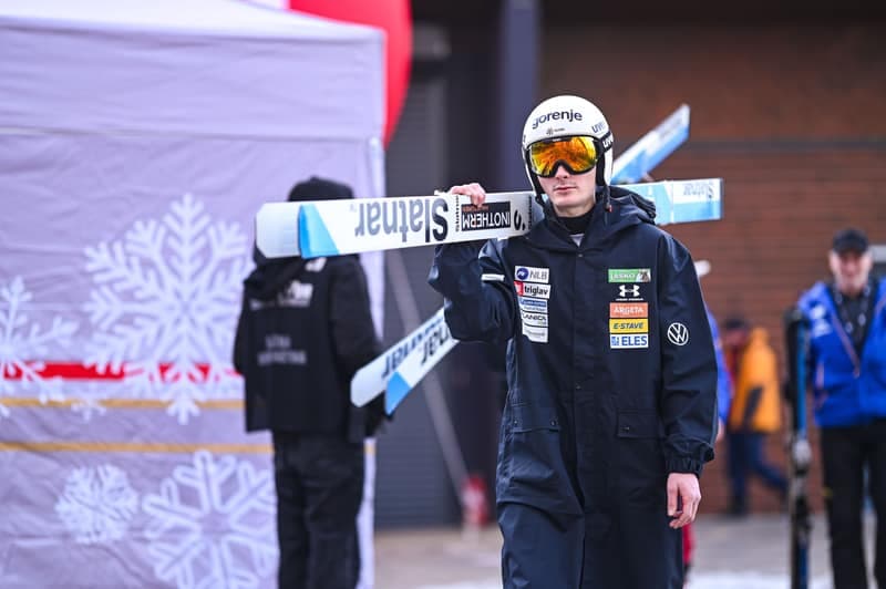Ski Jumping. FIS World Cup. Trial Round. 06.12.2025