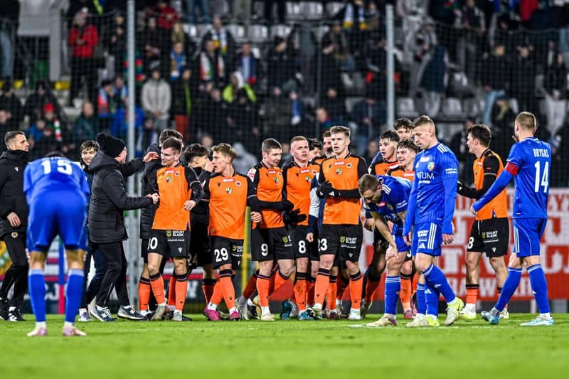 Football. Betclic 1 Liga. Miedz Legnica - Chrobry Glogow. 21.02.2026