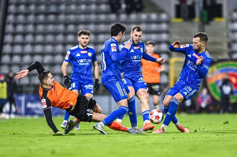 Football. Betclic 1 Liga. Miedz Legnica - Chrobry Glogow. 21.02.2026