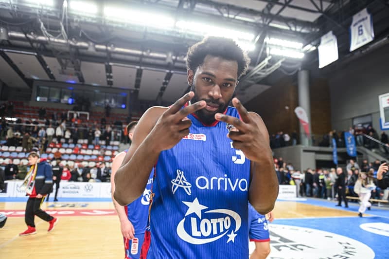 Basketball. Orlen Basket Liga. Gornik Walbrzych - Twarde Pierniki Torun. 27.12.2025