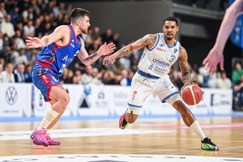 Basketball. Orlen Basket Liga. Gornik Walbrzych - Twarde Pierniki Torun. 27.12.2025