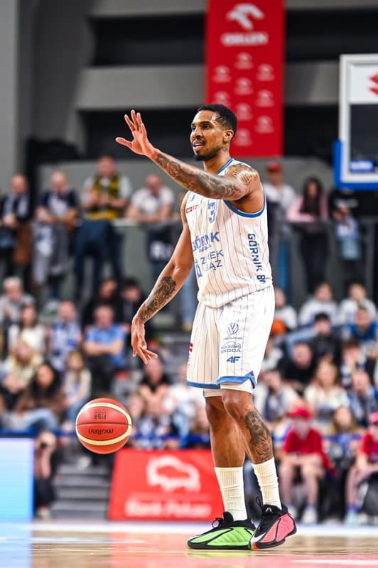 Basketball. Orlen Basket Liga. Gornik Walbrzych - Twarde Pierniki Torun. 27.12.2025