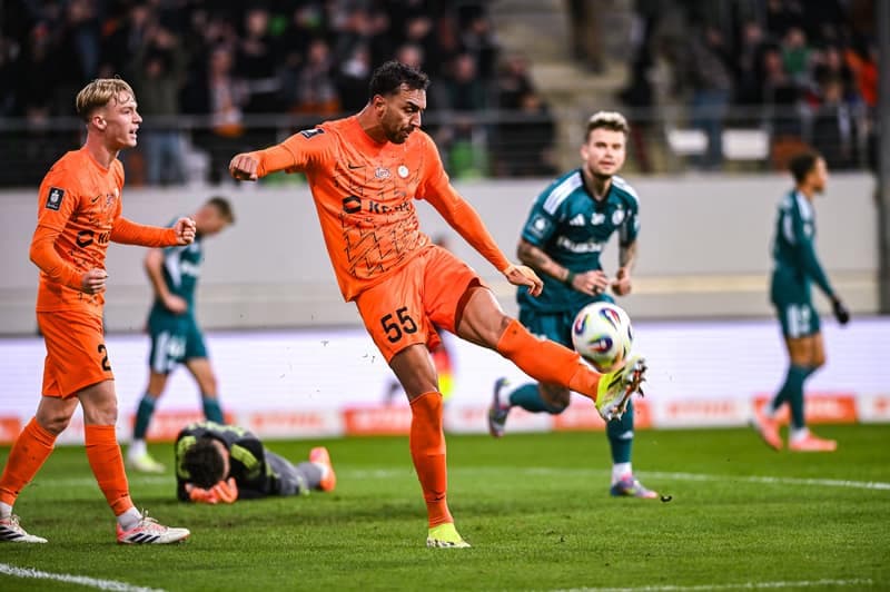 Football. PKO BP Ekstraklasa. Zaglebie Lubin - Legia Warsaw. 19.10.2025