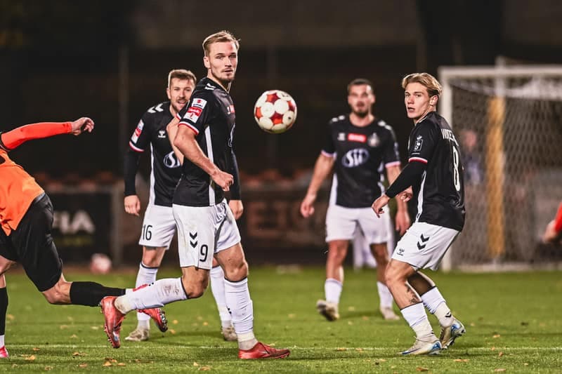 Football. Betclic 1 liga. Chrobry Glogow - Polonia Warszawa. 18.10.2025