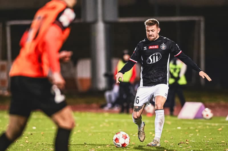 Football. Betclic 1 liga. Chrobry Glogow - Polonia Warszawa. 18.10.2025