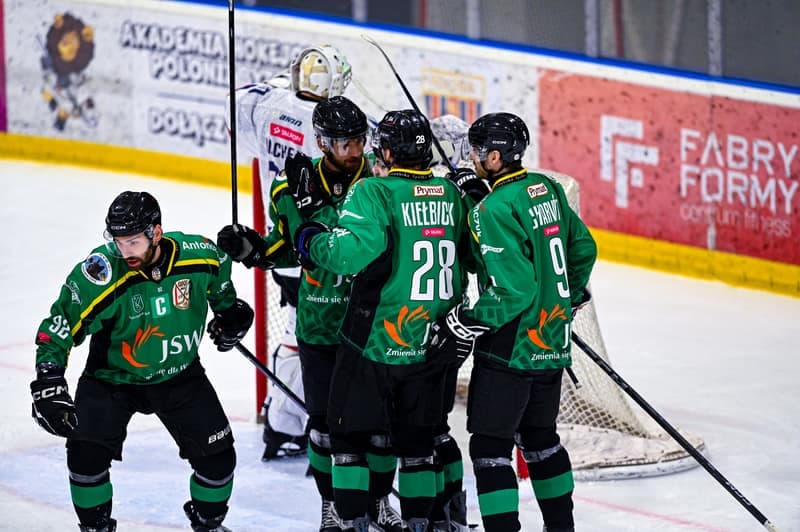 Ice Hockey. Tauron Hokej Liga. Polonia Bytom - JKH GKS Jastrzebie. 12.10.2025
