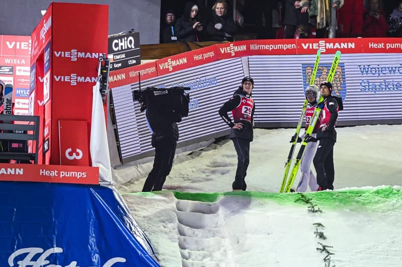 Ski Jumping. FIS World Cup. Individual Competition. 07.12.2025