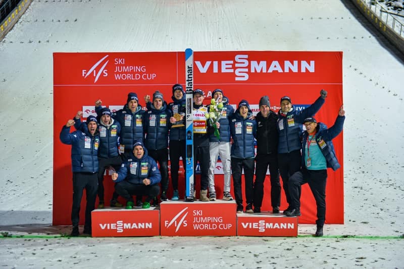 Ski Jumping. FIS World Cup. Individual Competition. 07.12.2025