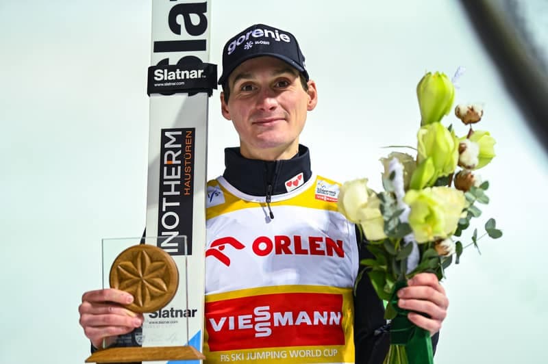 Ski Jumping. FIS World Cup. Individual Competition. 07.12.2025