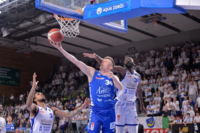 Basketball. Orlen Basket Liga. Gornik Walbrzych - Anwil Wloclawek. 06.04.2025