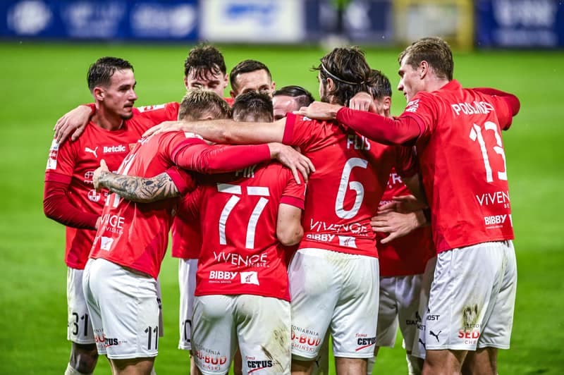 Football. Betclic 1 liga. Miedz Legnica - Pogon Siedlce. 17.10.2025