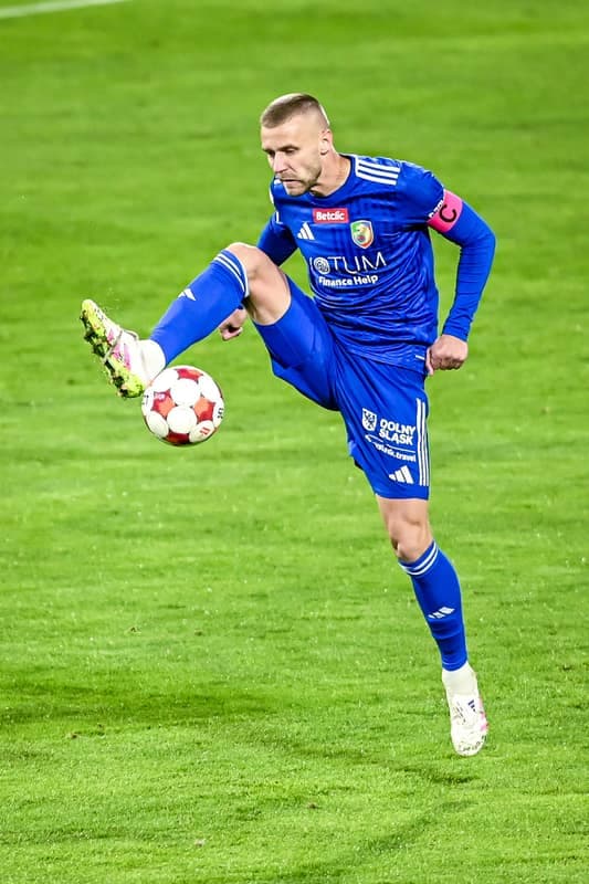 Football. Betclic 1 liga. Miedz Legnica - Pogon Siedlce. 17.10.2025