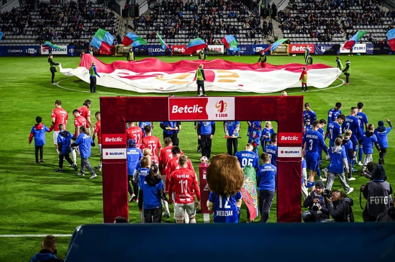 Football. Betclic 1 liga. Miedz Legnica - Pogon Siedlce. 17.10.2025