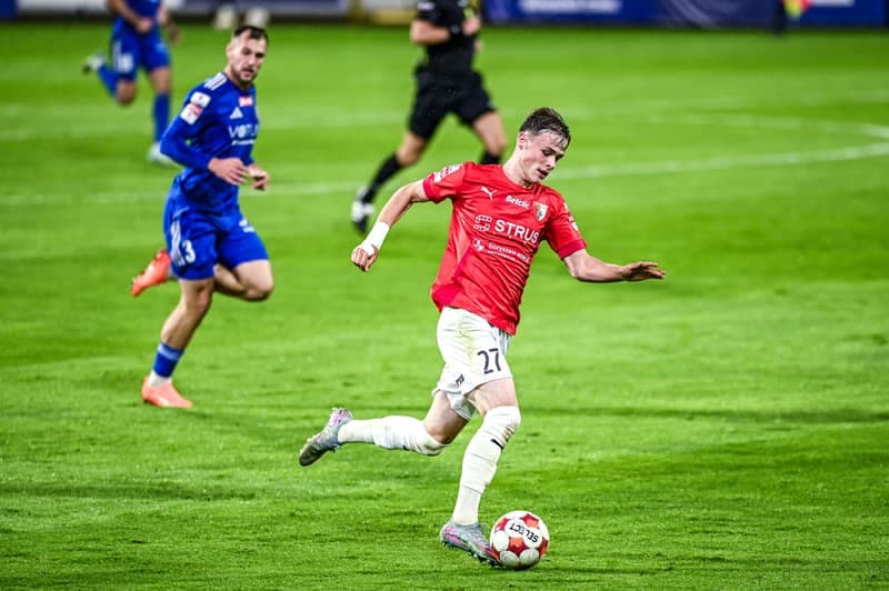 Football. Betclic 1 liga. Miedz Legnica - Pogon Siedlce. 17.10.2025