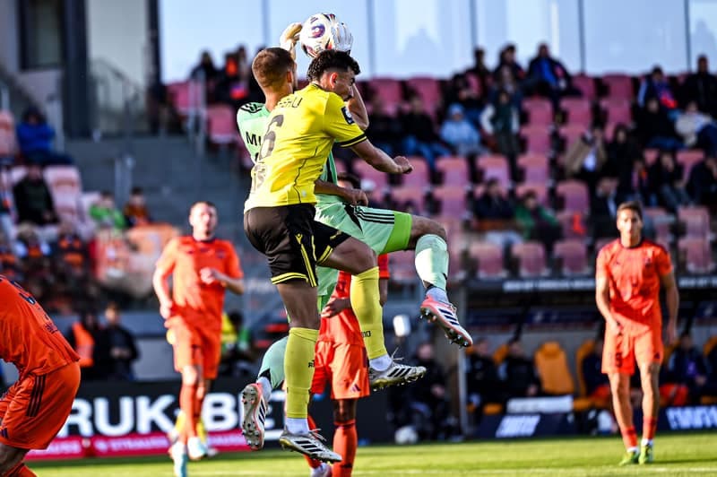 Football. PKO BP Ekstraklasa. Bruk-Bet Termalica Nieciecza - Widzew Lodz. 04.10.2025