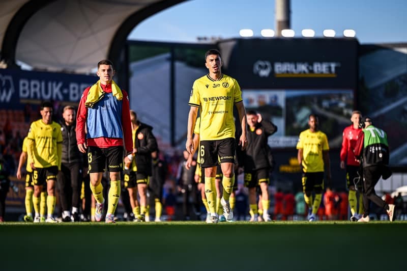 Football. PKO BP Ekstraklasa. Bruk-Bet Termalica Nieciecza - Widzew Lodz. 04.10.2025