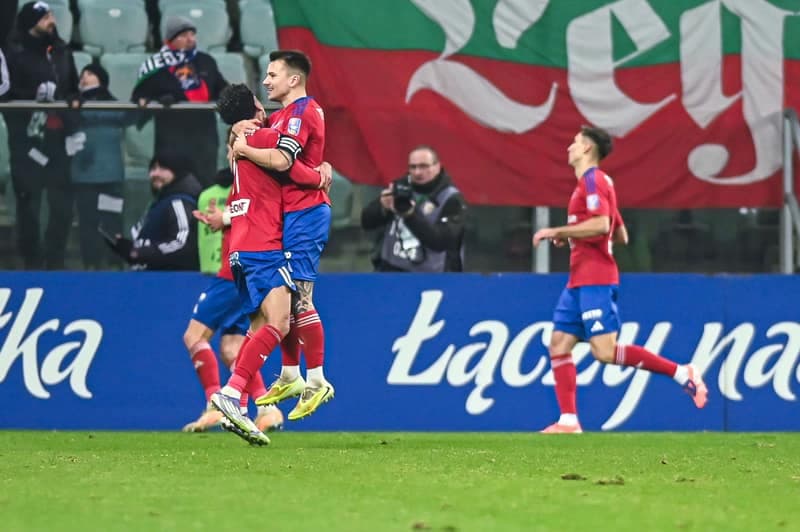 Football. STS Puchar Polski. Slask Wroclaw - Rakow Czestochowa. 03.12.2025