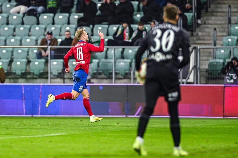 Football. STS Puchar Polski. Slask Wroclaw - Rakow Czestochowa. 03.12.2025