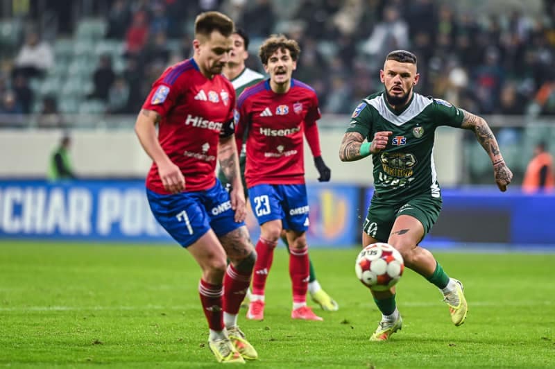Football. STS Puchar Polski. Slask Wroclaw - Rakow Czestochowa. 03.12.2025