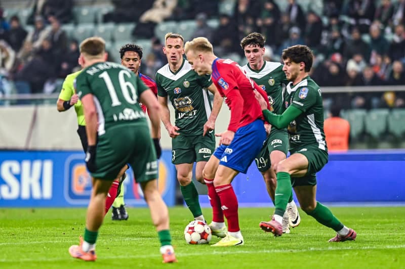 Football. STS Puchar Polski. Slask Wroclaw - Rakow Czestochowa. 03.12.2025