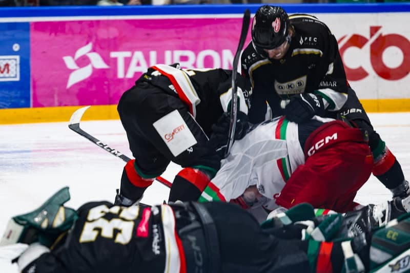 Ice Hockey. Tauron Hockey League. ECB Zaglebie Sosnowiec - GKS Tychy. 16.03.2026