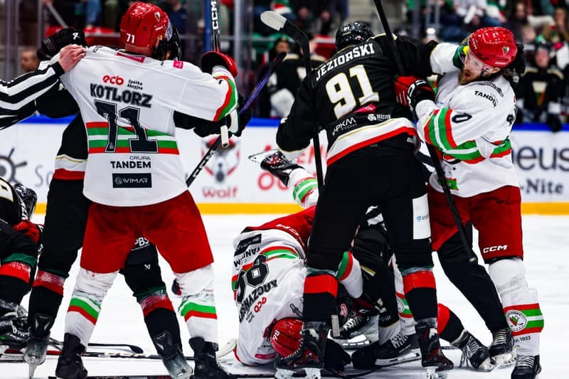 Ice Hockey. Tauron Hockey League. ECB Zaglebie Sosnowiec - GKS Tychy. 16.03.2026