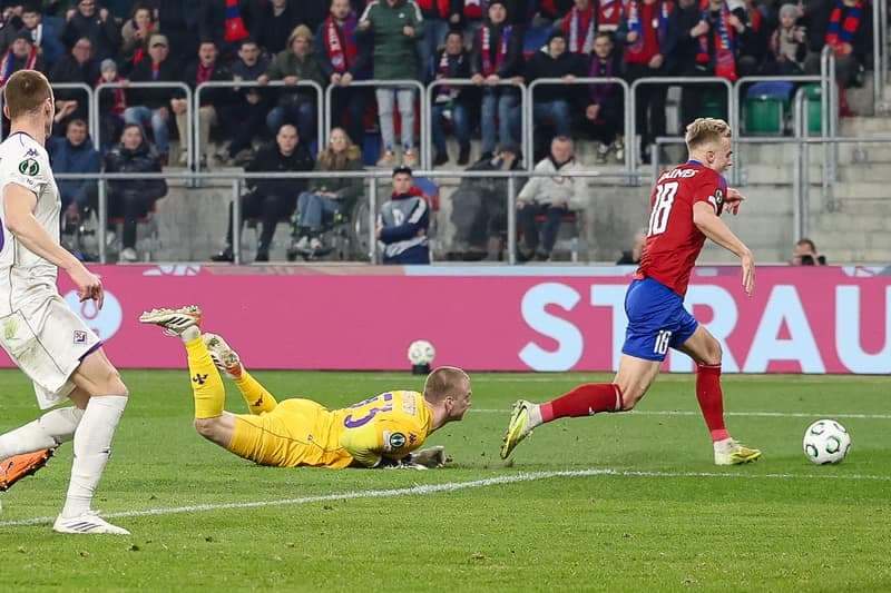 Football. UEFA Conference League. Rakow Czestochowa - Fiorentina. 19.03.2026