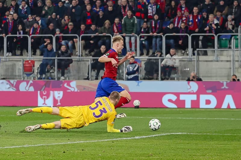 Football. UEFA Conference League. Rakow Czestochowa - Fiorentina. 19.03.2026