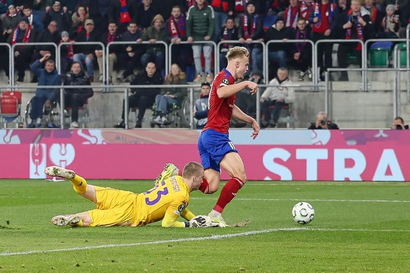 Football. UEFA Conference League. Rakow Czestochowa - Fiorentina. 19.03.2026