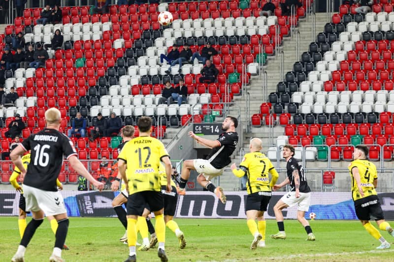 Football. Betclic 1 Liga. Wieczysta Krakow - Polonia Warszawa. 02.03.2026