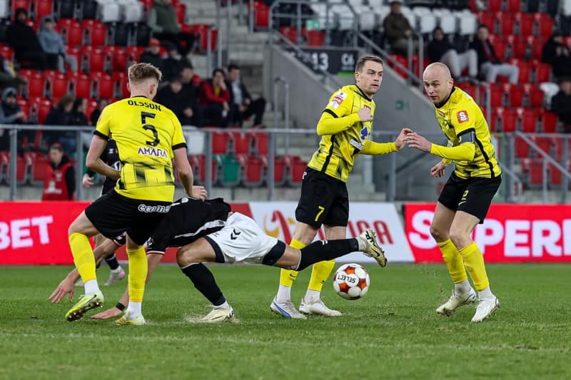 Football. Betclic 1 Liga. Wieczysta Krakow - Polonia Warszawa. 02.03.2026