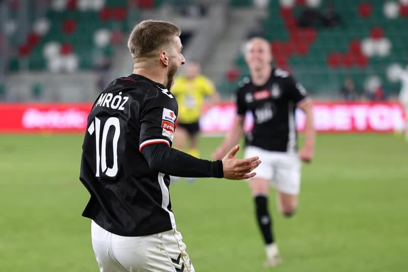 Football. Betclic 1 Liga. Wieczysta Krakow - Polonia Warszawa. 02.03.2026
