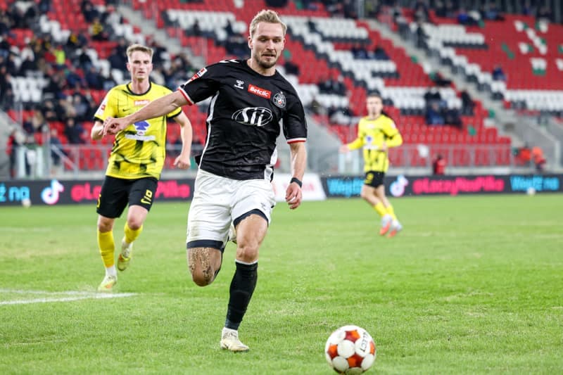 Football. Betclic 1 Liga. Wieczysta Krakow - Polonia Warszawa. 02.03.2026