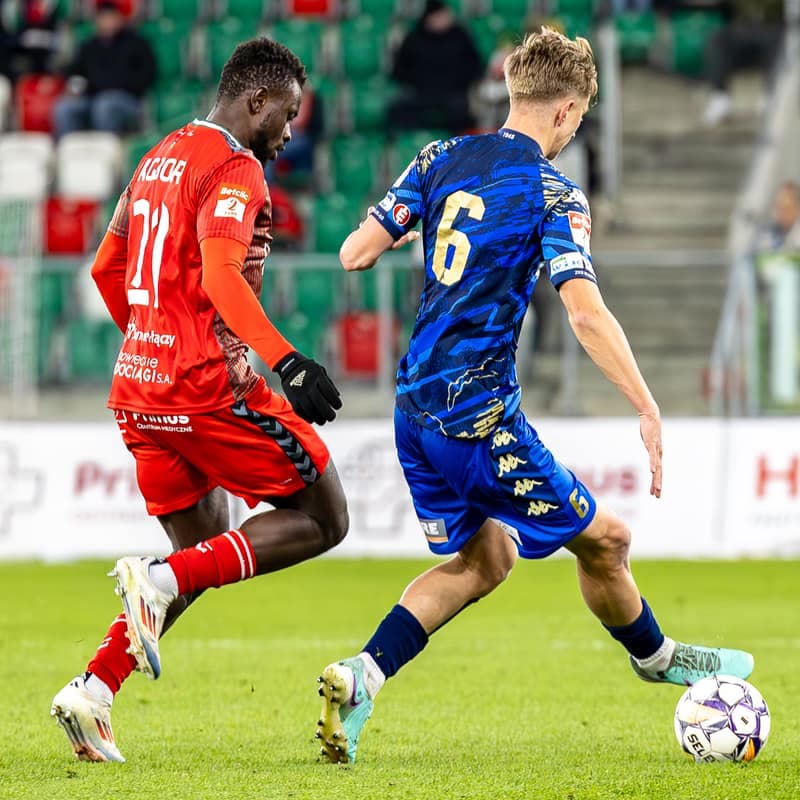 Football. Betclic 2 Liga. Zaglebie Sosnowiec - Olimpia Elblag. 05.04.2025