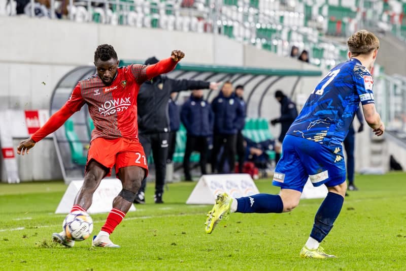 Football. Betclic 2 Liga. Zaglebie Sosnowiec - Olimpia Elblag. 05.04.2025