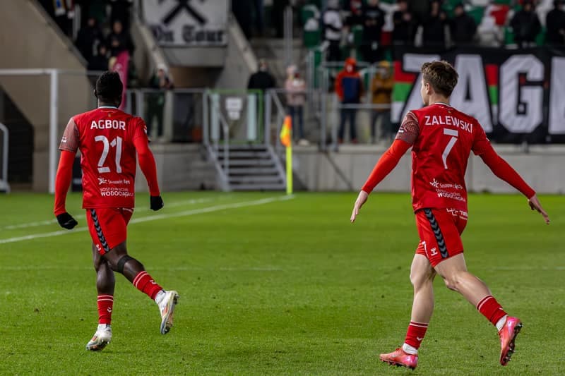 Football. Betclic 2 Liga. Zaglebie Sosnowiec - Olimpia Elblag. 05.04.2025