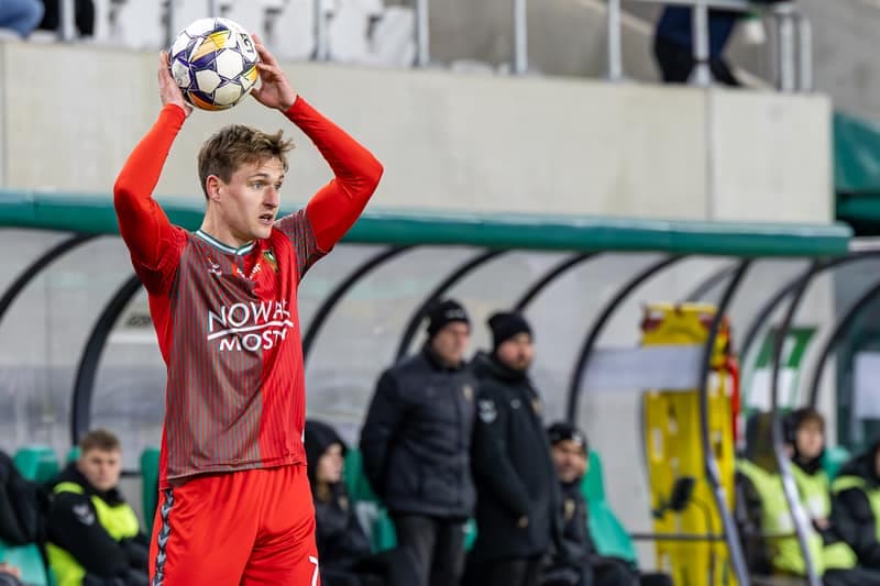Football. Betclic 2 Liga. Zaglebie Sosnowiec - Olimpia Elblag. 05.04.2025