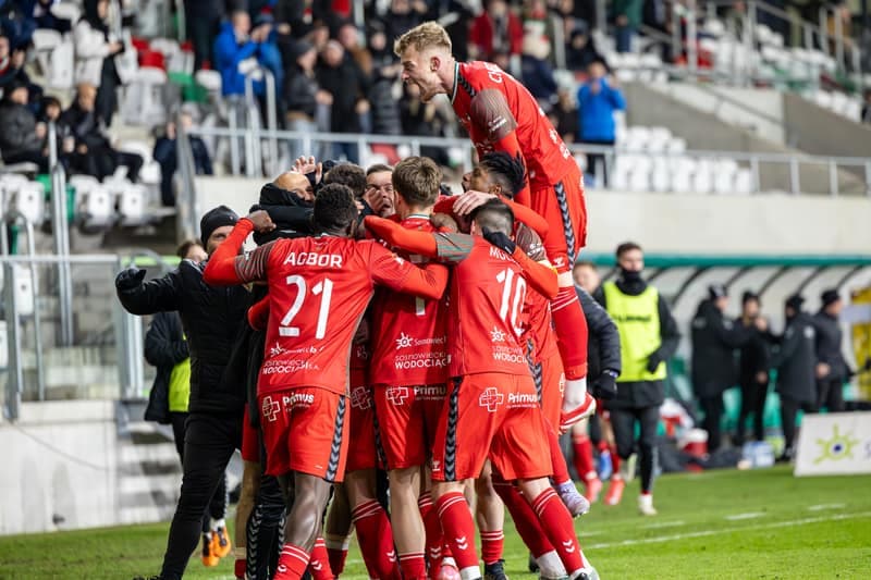 Football. Betclic 2 Liga. Zaglebie Sosnowiec - Olimpia Elblag. 05.04.2025
