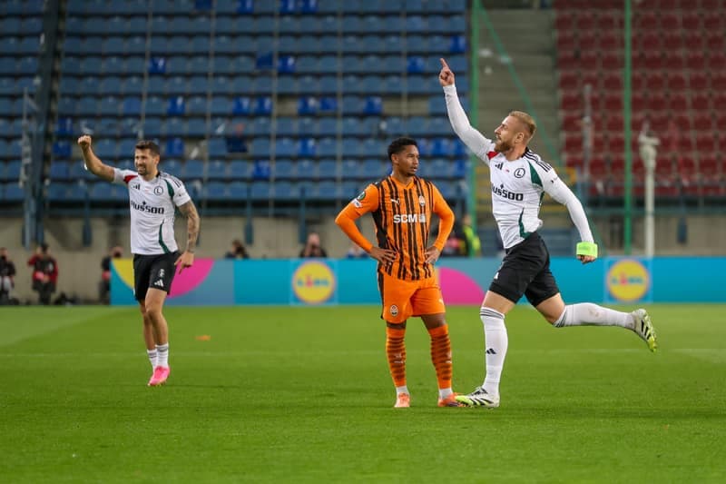Football. UEFA Conference League. Shakhtar Donetsk - Legia Warsaw. 23.10.2025
