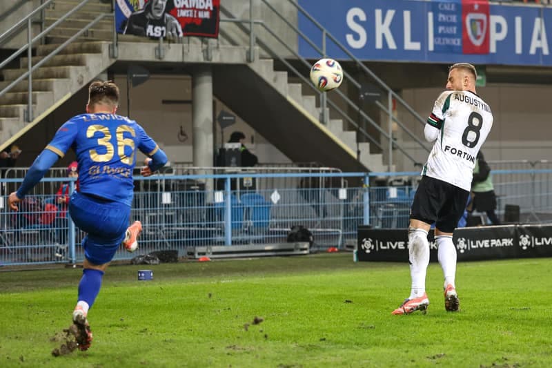 Football. PKO BP Ekstraklasa. Piast Gliwice - Legia Warsaw. 06.12.2025